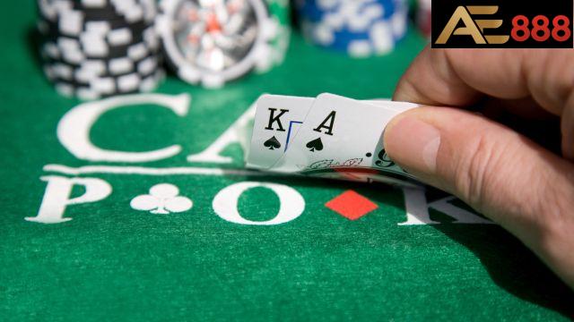 Hướng dẫn cơ bản để bắt đầu với Poker Ae888